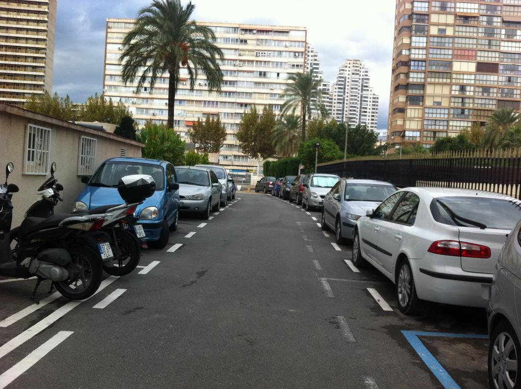 Apartamento Av Madrid 2H Μπένιντορμ Δωμάτιο φωτογραφία